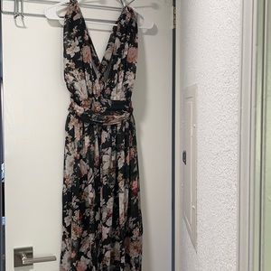 Solemio Black floral maxi dress strap dress medium